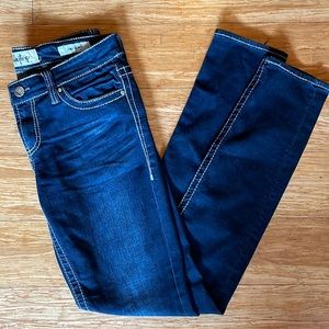 Buckle Lynx skinny Jean, size 28 long
